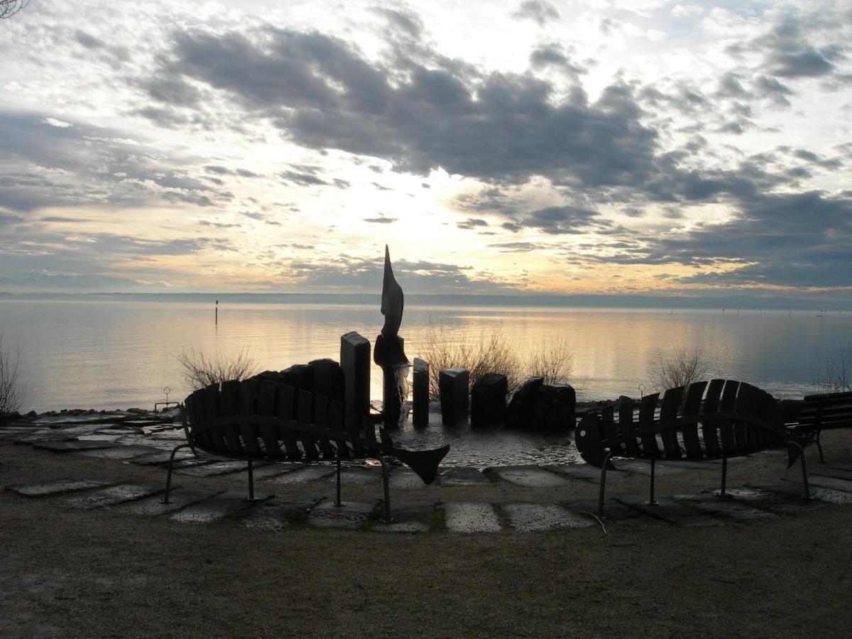 Gaestehaus Zum Landesteg Immenstaad am Bodensee Esterno foto